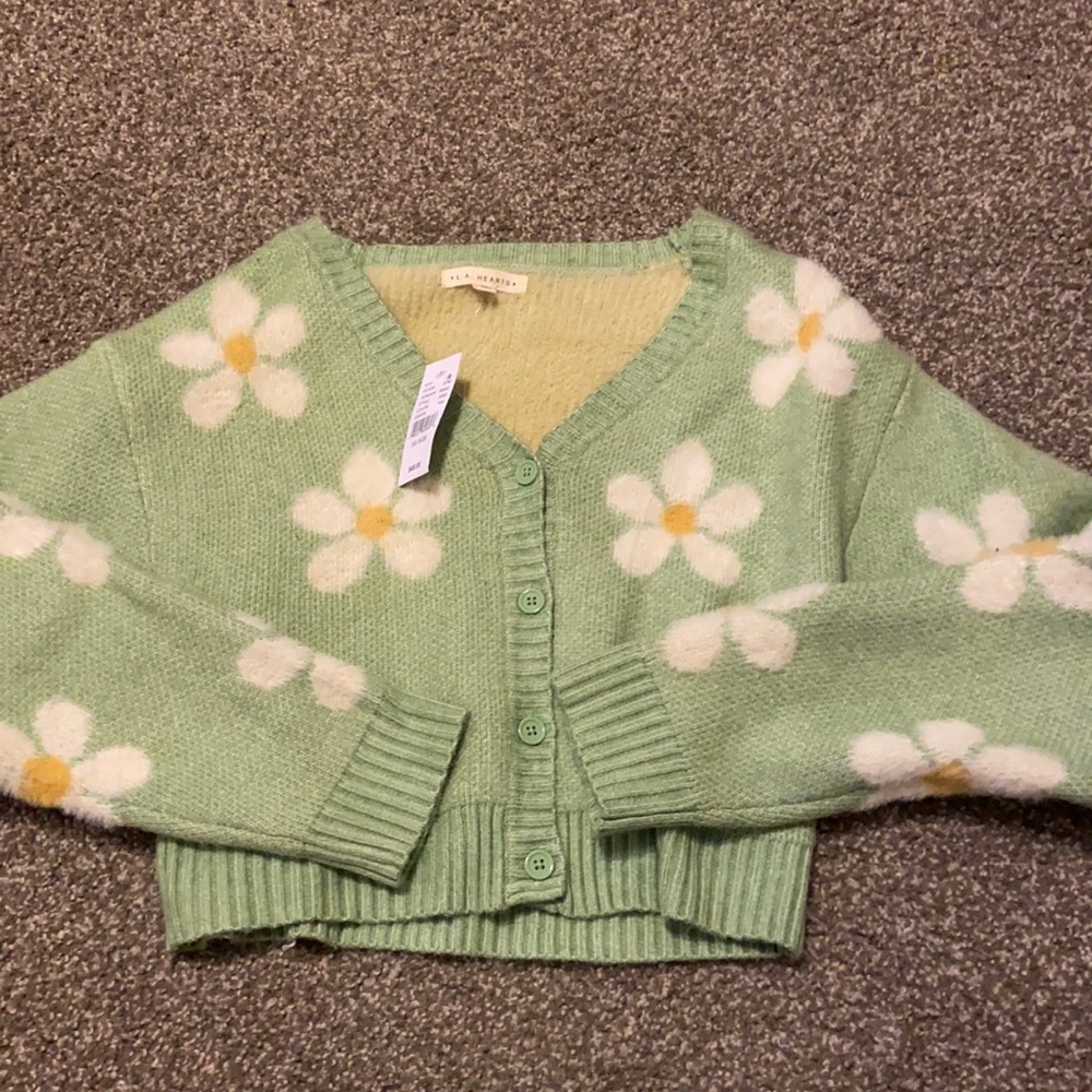 NWT- L.A Hearts sweater